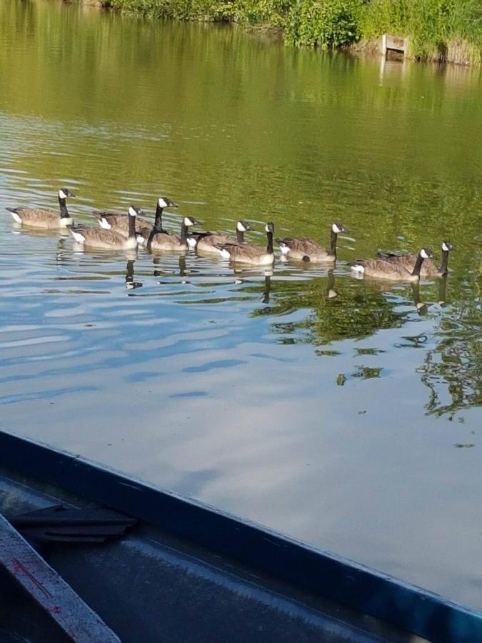 Elton Barn Fishery & Retreat Nottingham Eksteriør billede